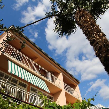 Apartmani Roje Sveti Filip I Jakov Zewnętrze zdjęcie